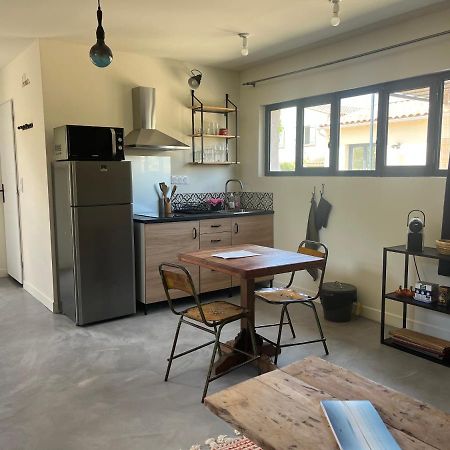 Studio Dans Les Alpilles Apartamento Fontvieille Exterior foto
