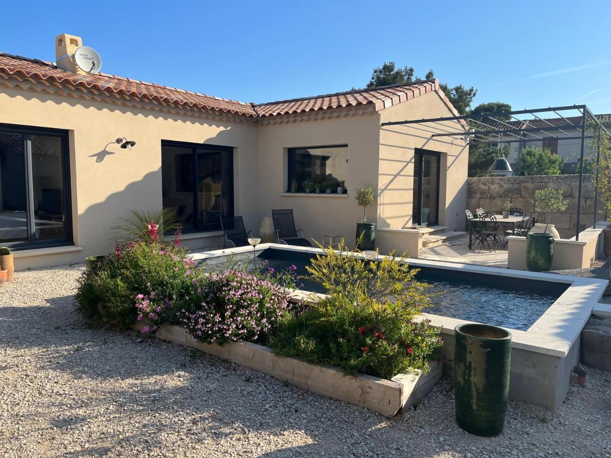 Studio Dans Les Alpilles Apartamento Fontvieille Exterior foto